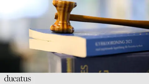 Uppgiften som kyrkoherde kräver förtroende